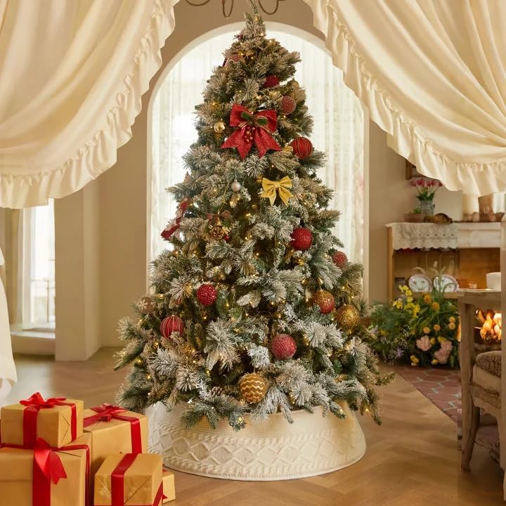 PUCACHI 24in Christmas Tree Collar,Knit White Rustic Farmhous Christmas Tree Ring,Adjustable Christmas Tree Base Cover for 6-7.5 Ft Artificial Trees